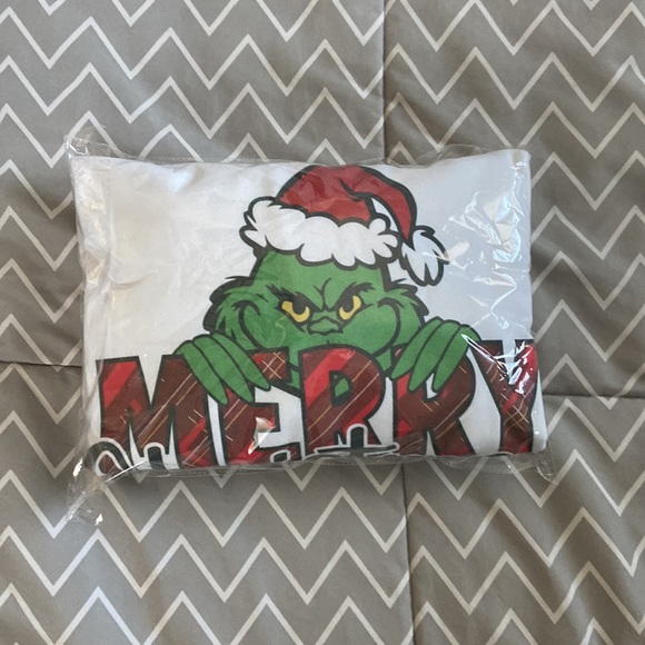 🎄 Grinch Christmas Sweatshirt 🎄 - Picture 6 of 7